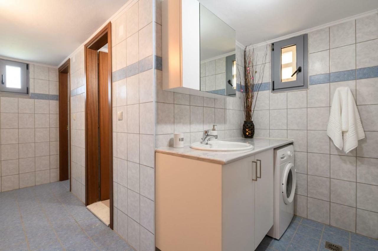 Coral Sea Apartment Коккинос Пиргос Экстерьер фото